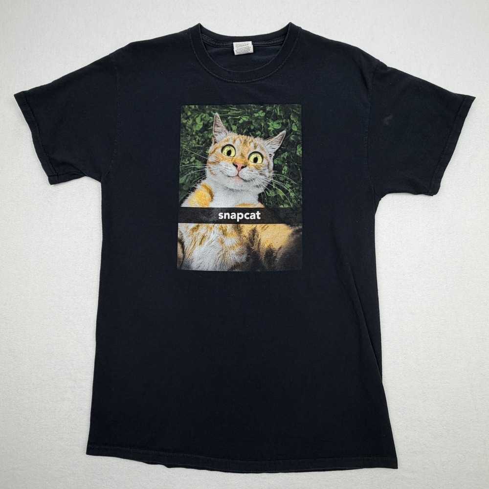 Fruit of the Loom Snapcat Selfie Graphic T-Shirt Black Medium Humor Cat Tee
